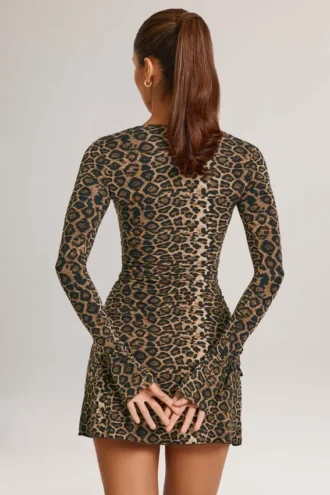 Iskra Modal minijurk met lange mouwen in luipaardprint