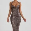 Ismay gelaagde halternek bodycon midi-jurk in luipaardprint