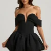 Jessamy minijurk met off-shoulder, gelaagde bubbelzoom en korset in zwart