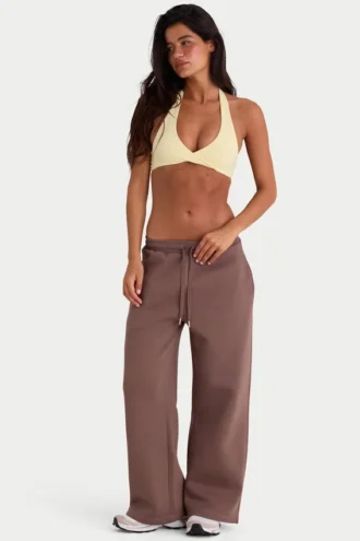 Joggingbroek met wijde pijpen van geborsteld jersey in de kleur Cocoa