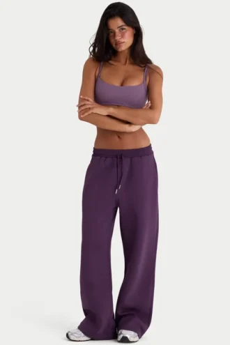 Joggingbroek met wijde pijpen van geborsteld jersey in pruim