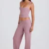 Joggingbroek met wijde pijpen van geribd breisel in mauve