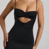 Julane Slinky Jersey gerimpelde midi-jurk met uitsnijdingen in zwart