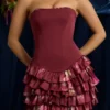 Juliet strapless minijurk met ruches en gelaagde korset in kastanjebruine bloemenprint