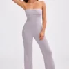Jumpsuit met dik gebreide bandeau en uitlopende pijpen in Dusty Lavender