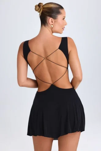 Kalista mini-jurk met diepe uitsnijding in zwart