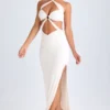 Kalyani maxi-jurk met uitsnijdingen en ruches in wit