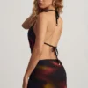 Keika halternek crop top met cowl in rood met wazige print