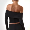 Kesia Modal off-shoulder top met lange mouwen in zwart