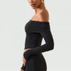 Kesia Modal off-shoulder top met lange mouwen in zwart