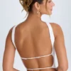 Khai bandeau-top met chokerdetail in wit