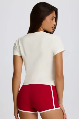 Kort T-shirt met print in ivoor