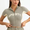 Korte top met ritssluiting en kleurblokken van katoenen jersey in Mineral