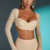 La Desirade versierde crop top met col in zandkleur