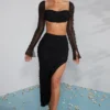 La Desirade versierde crop top met col in zwart