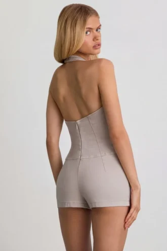 Lalita playsuit met knoopsluiting en halternek in ecru
