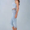 Landon mid-rise denim capri-jeans in licht denim