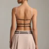 Leilani minijurk met riem en open rug in Mushroom