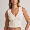 Lene Modal geribbeld vestje met knoopsluiting in bloemenprint