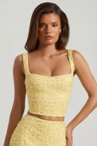Lirael versierde crop top met vierkante hals in geel
