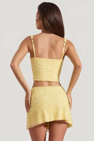 Lirael versierde crop top met vierkante hals in geel