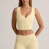 Lisha Modal geribbelde mid-rise Shorts met omgeslagen zoom in botergeel