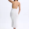 Lois Modal Plunge Midaxi-jurk met open rug in wit