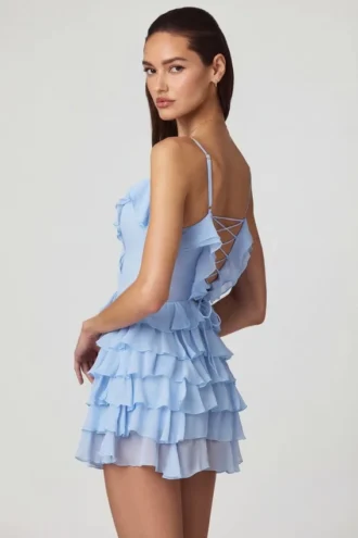 Lolina A-lijn minijurk met ruches en vetersluiting in poederblauw