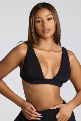 Loungewear V-hals fleece bralette in zwart