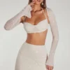 Lucerne versierde crop top met lange mouwen in ivoor