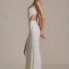 Lucienne versierde maxi-jurk met uitsnijdingen en vissenstaart in wit