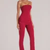 Lumi getailleerde broek met middelhoge taille  in kersenrood