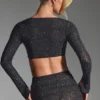 Lumina versierde crop top met lange mouwen in zwart