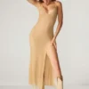 Lyric versierde maxi-jurk met lage rug in goud