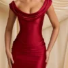 Maeve satijnen off-shoulder gedrapeerde minijurk in True Red