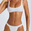 Malibu bikinitop met ronde hals in wit