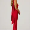 Mandi strapless jurk met sjaaldetail in scharlakenrood