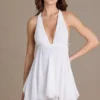 Mariette chiffon minijurk met diep decolleté en open rug in wit