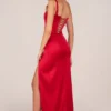 Marleigh maxi-jurk met korset en hoge split in rozerood