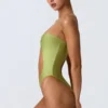 Miami bandeau-badpak met uitsnijdingen en kralenversiering in perengroen