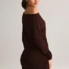 Mira Modal off-shoulder wikkelminijurk in chocoladebruin
