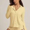 Mirae Modal pyjamatop met lange mouwen in pastelgeel