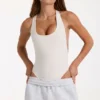 Modal body’s in ivoor