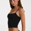 Modal cropped tanktop in zwart