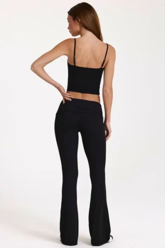 Modal flared broek met middelhoge taille in zwart