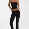 Modal flared broek met middelhoge taille in zwart
