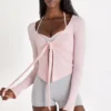 Modal top met strik aan de voorkant in Blush