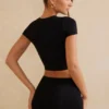 Myaree crop top met kapmouwtjes in zwart