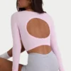 Naadloze, zacht geribde crop top met uitsnijdingen in poederroze