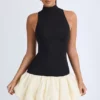 Nabila modale minijurk met col, verlaagde taille en bolle zoom in zwart